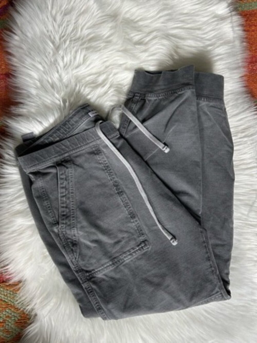 James Perse Utility Cargo Jogger Pant in Charcoal Gray 2 Medium